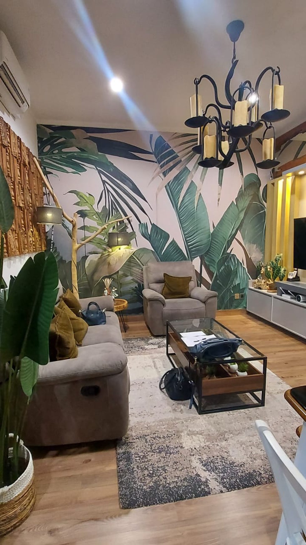 Rumah Fully Furnished Siap Huni dan Hunian Nyaman di Bintaro.