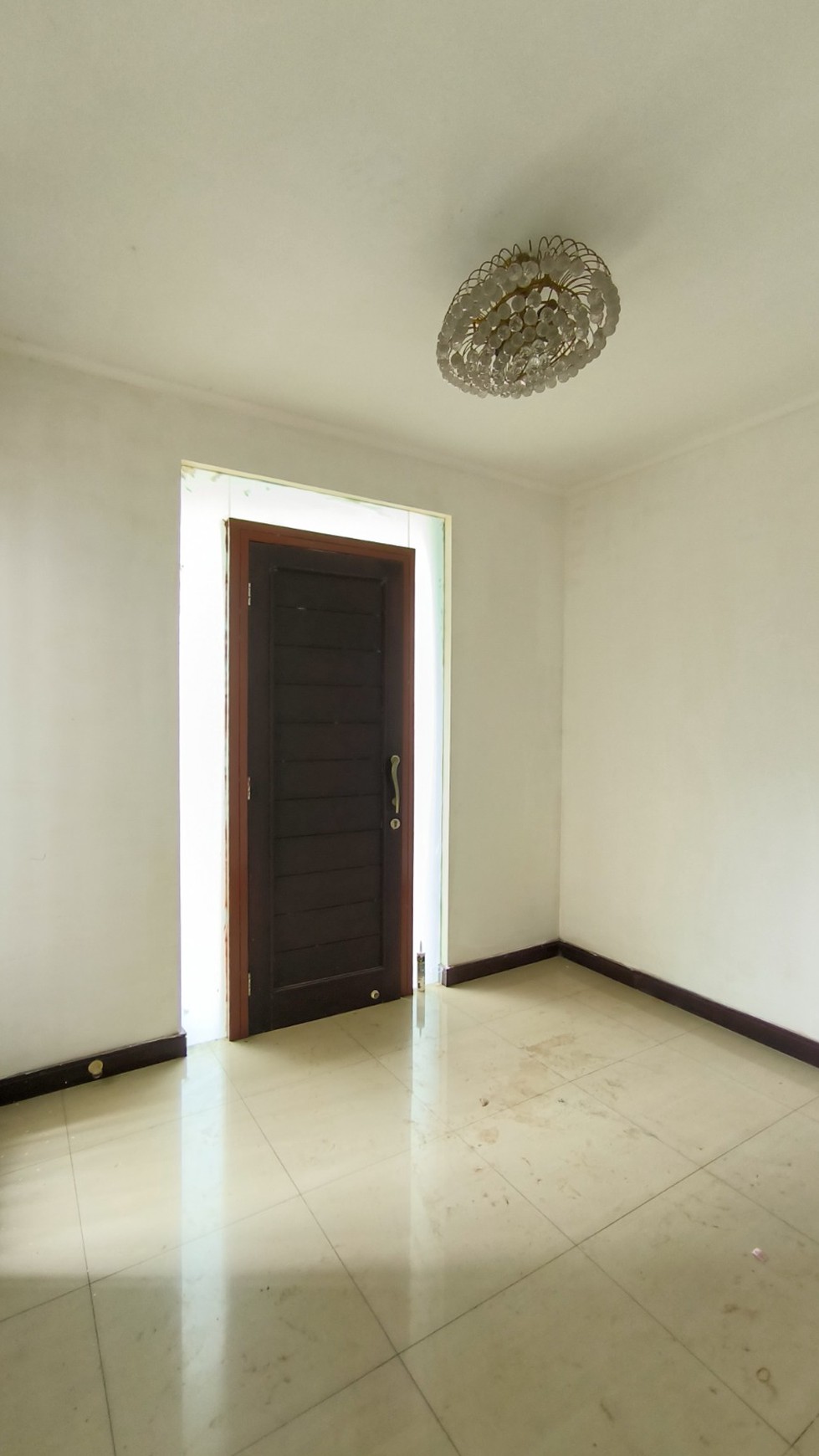 Dijual Rumah Nyaman,lokasi oke di Bintaro Jaya 9