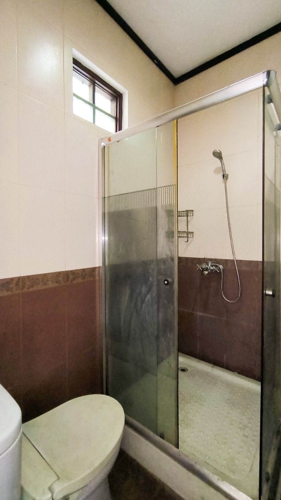 Dijual Rumah Nyaman,lokasi oke di Bintaro Jaya 9