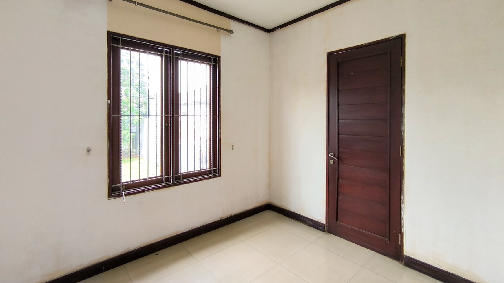 Dijual Rumah Nyaman,lokasi oke di Bintaro Jaya 9