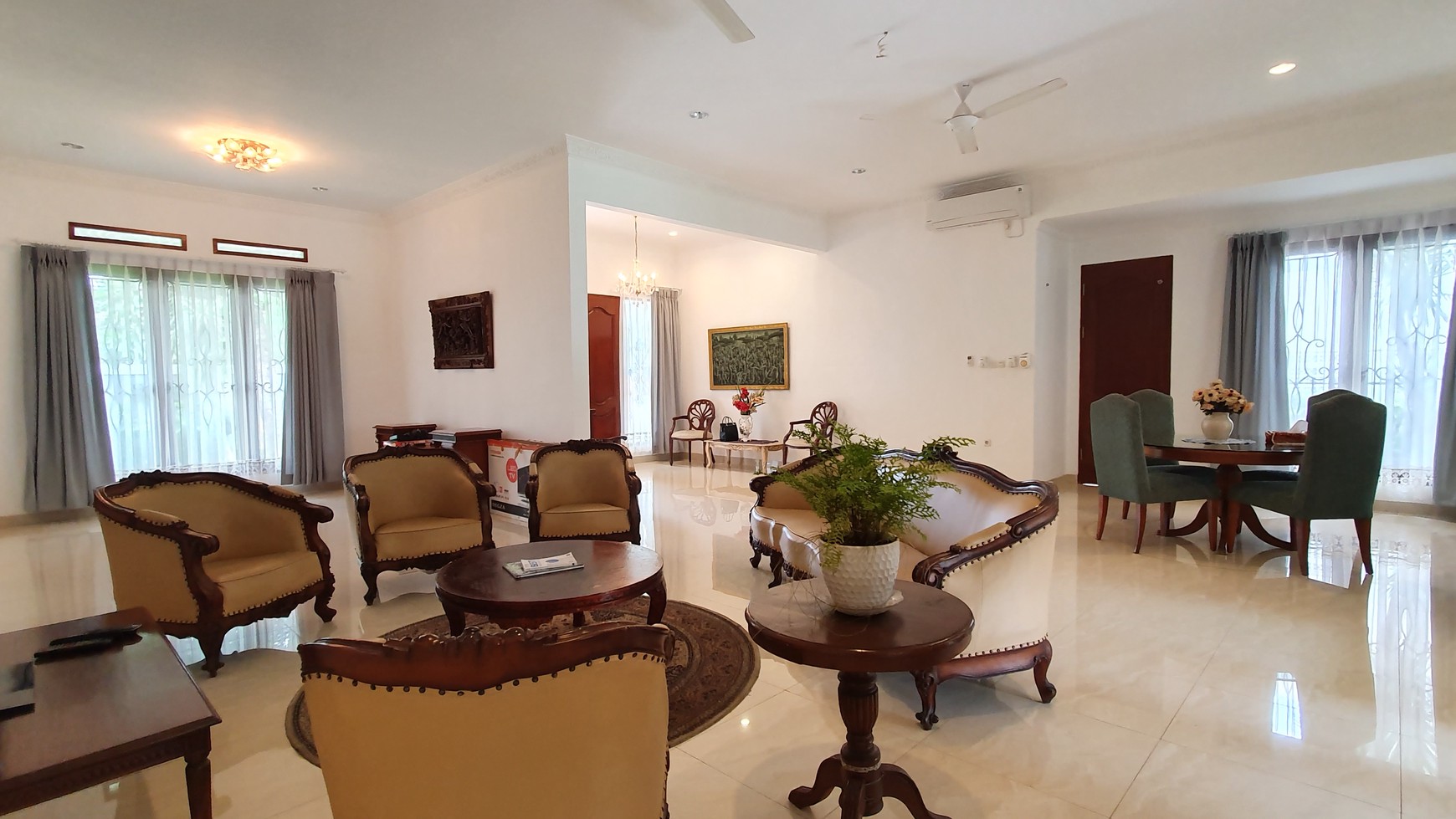 House for rent in Kemang area "Price Can Be Negotiable"