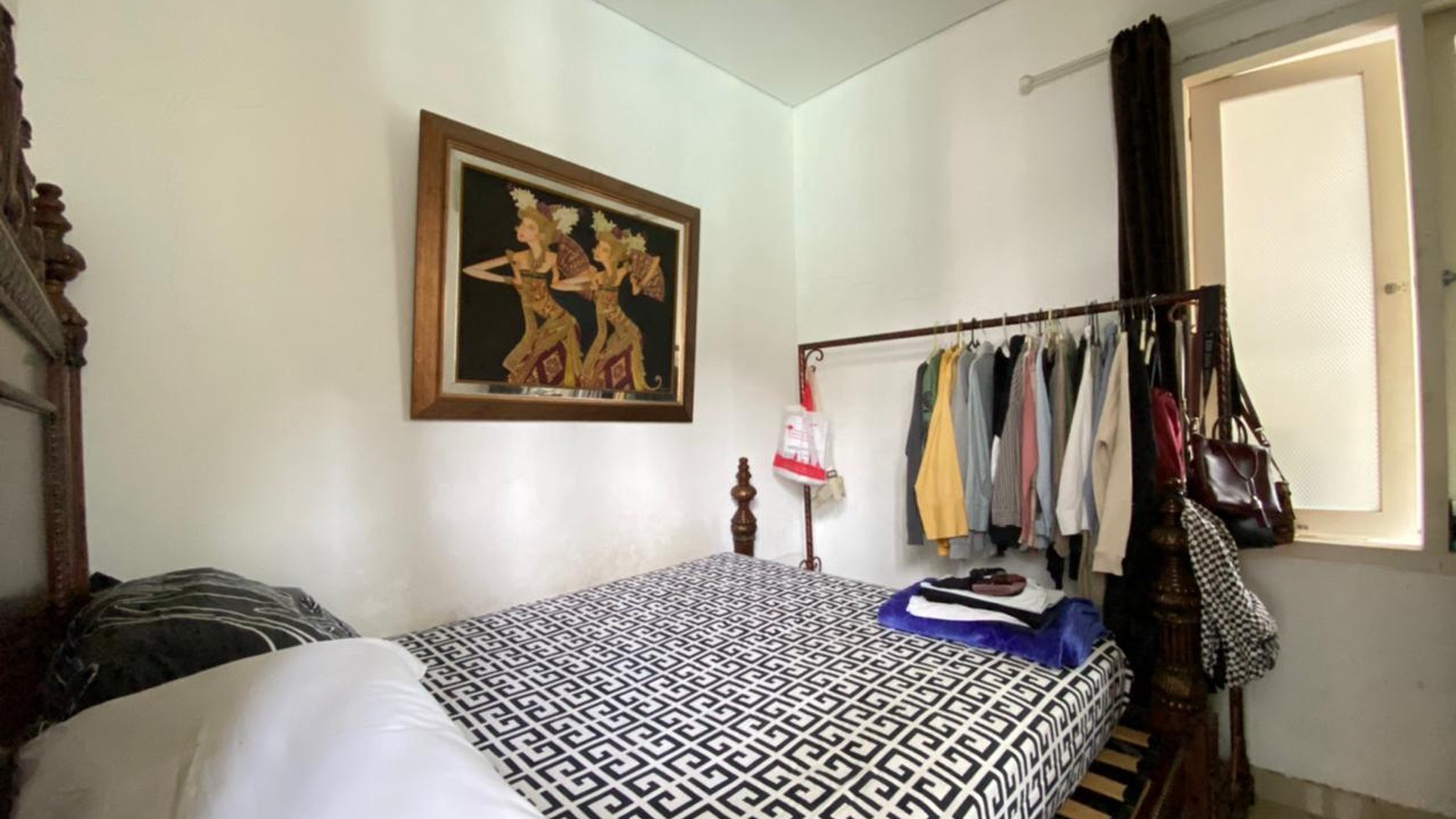 Rumah Hitung Tanah Area Cipete