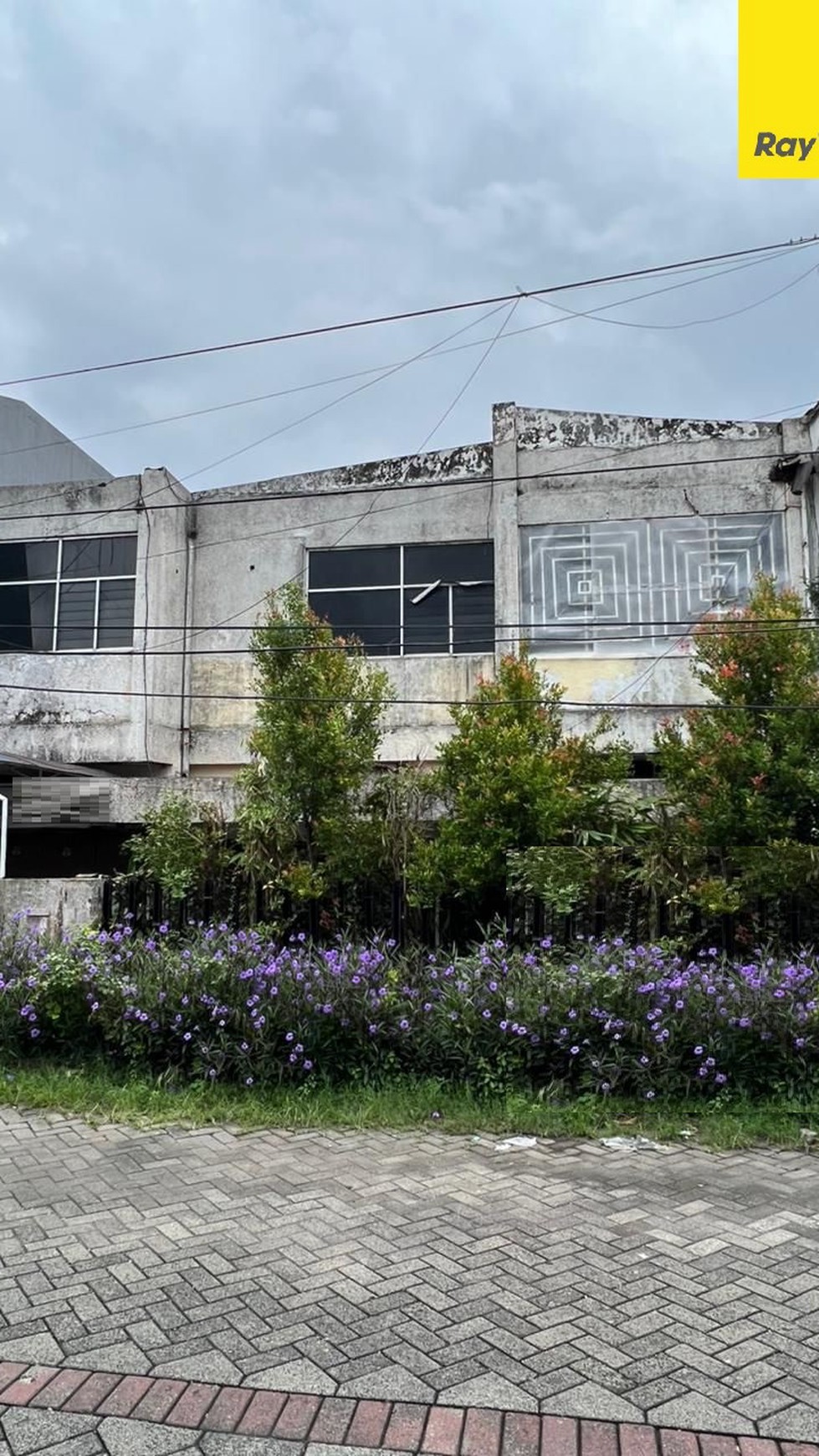 Dijual Rumah Hitung Tanah SHM di Manyar Tirtomoyo Surabaya