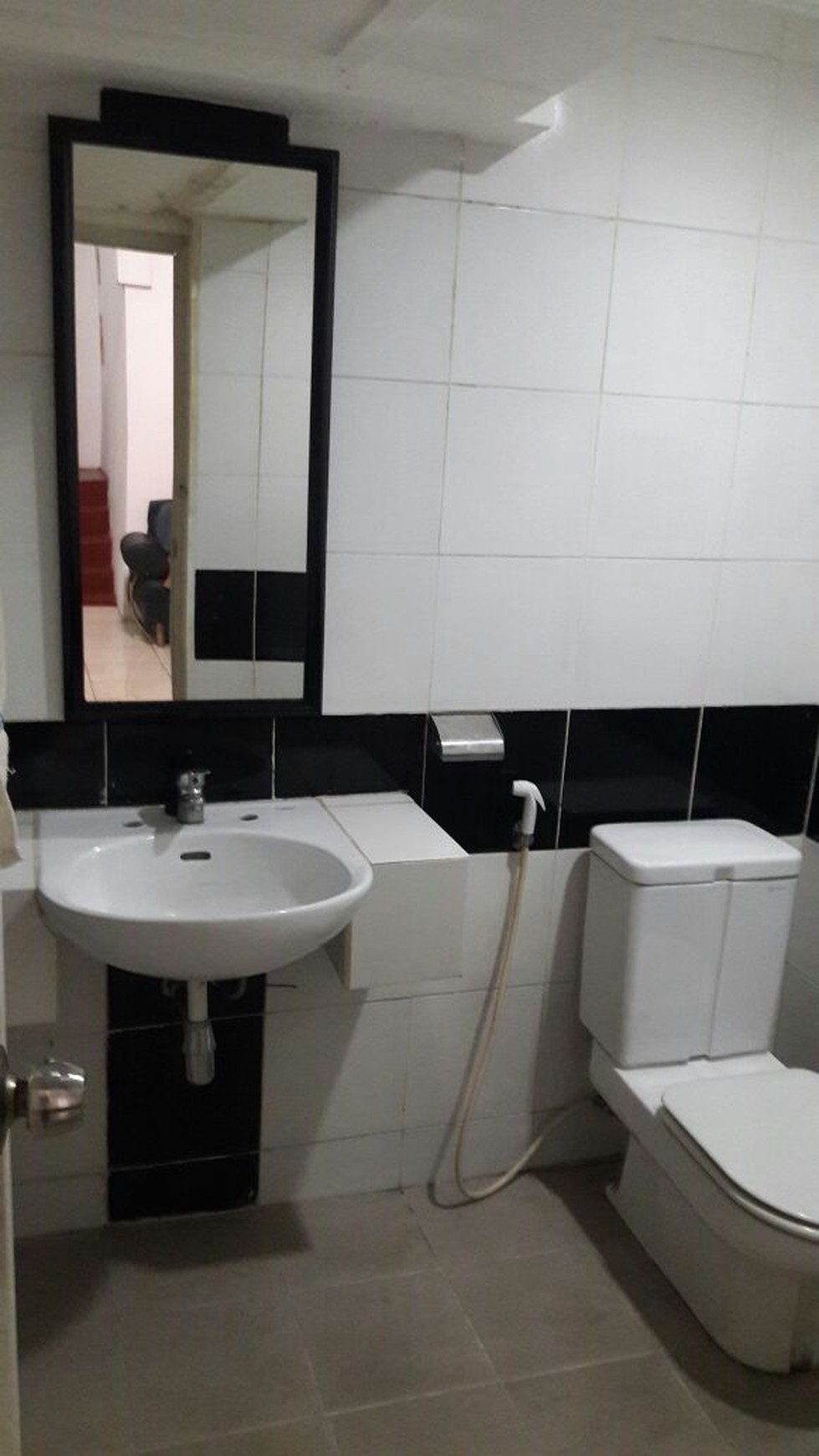 Dijual Rumah Bagus di Sektor 1 Bintaro