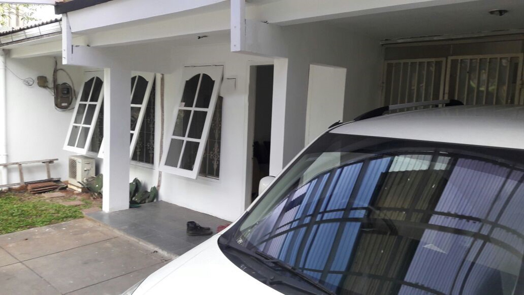 Dijual Rumah Bagus di Sektor 1 Bintaro