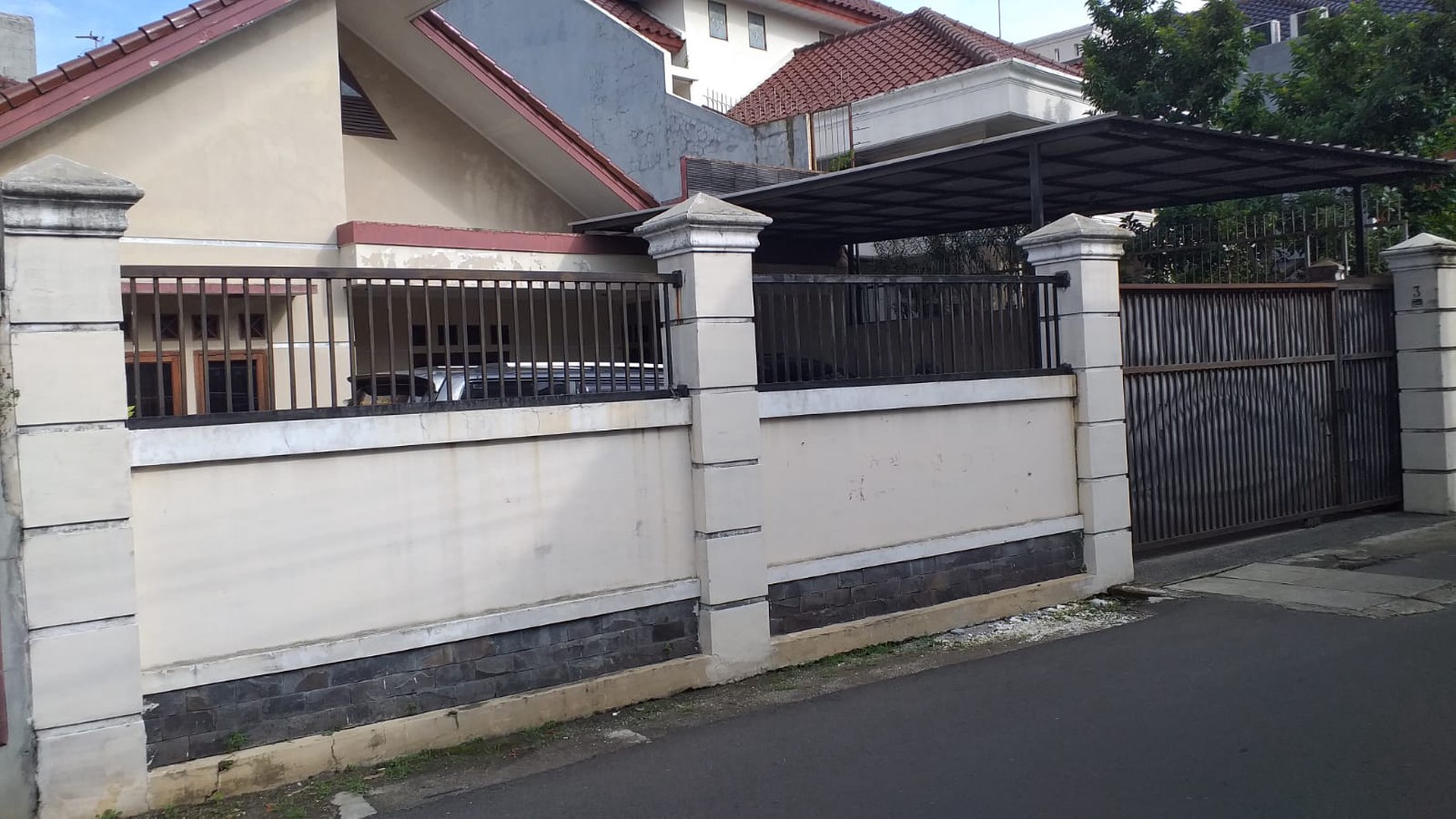 Rumah Hitung Tanah Area Cipete