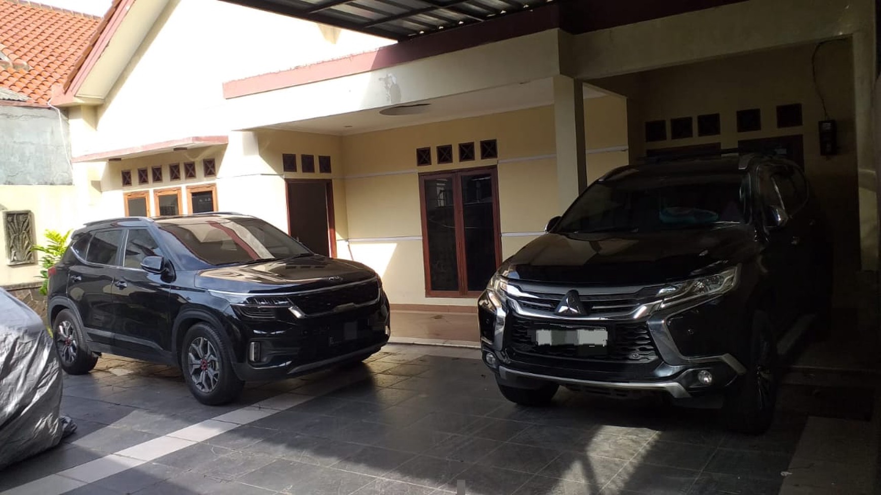 Rumah Hitung Tanah Area Cipete