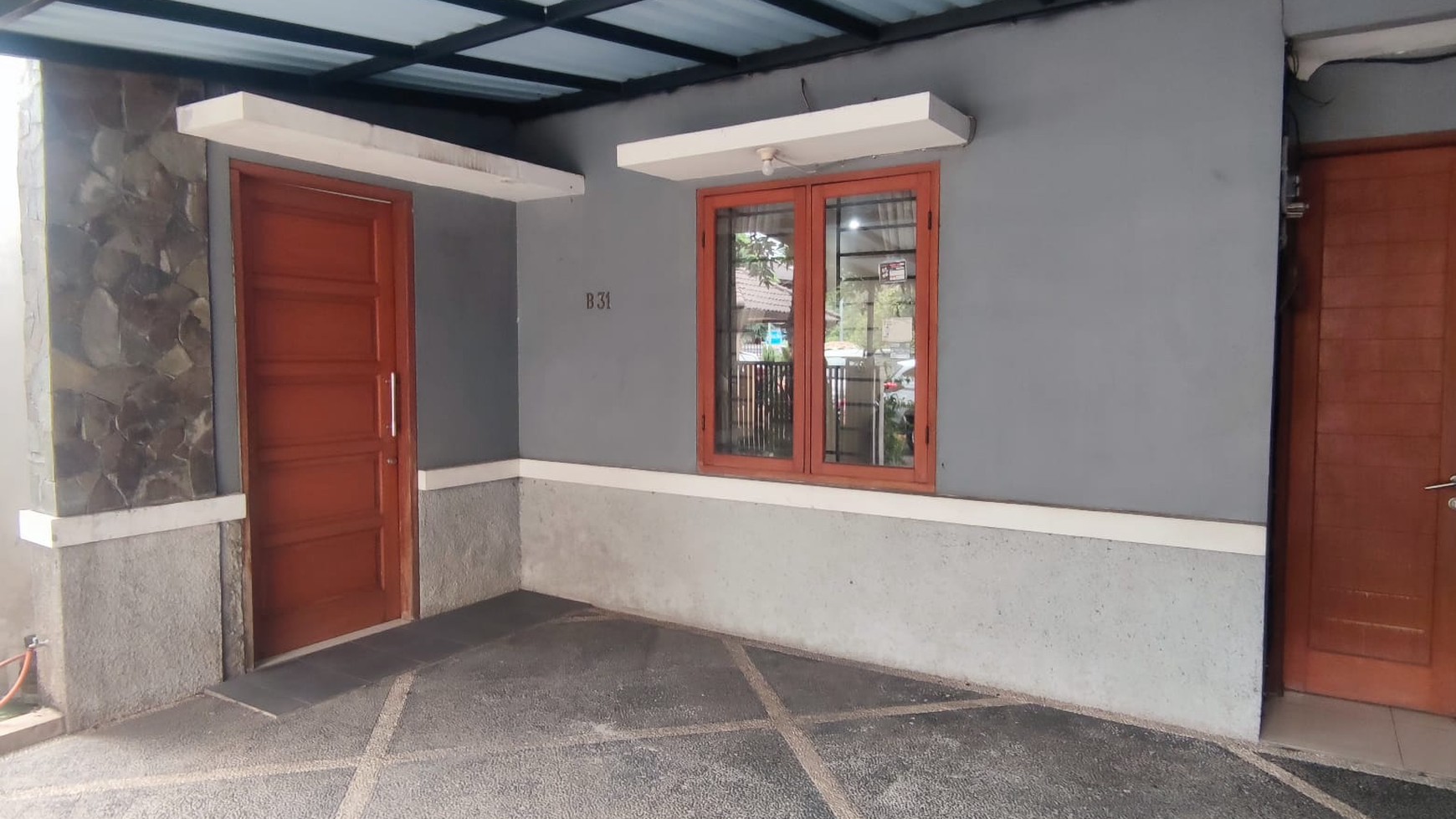 Rumah Hitung Tanah Area Cipete