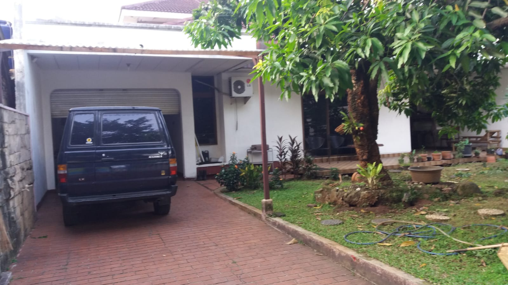 Rumah Hitung Tanah Area Cipete