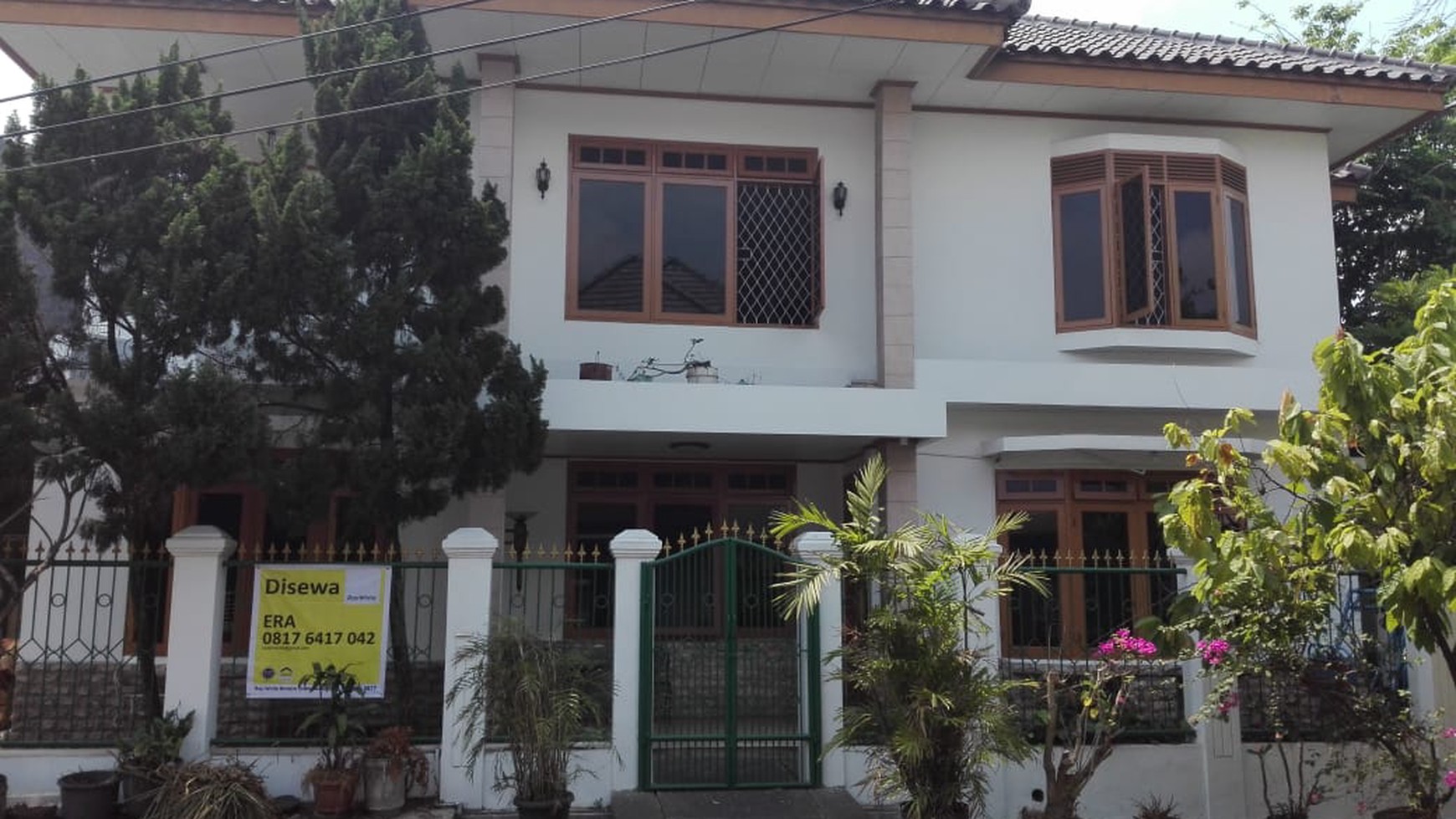 Rumah Siap Huni, Nyaman dan Hunian Asri @Bintaro.