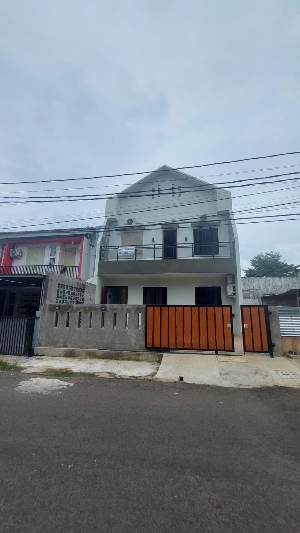 Rumah brand new, Bagus,  siap huni di Bintaro