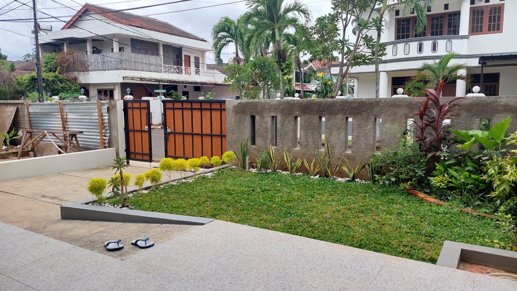 Rumah brand new, Bagus,  siap huni di Bintaro