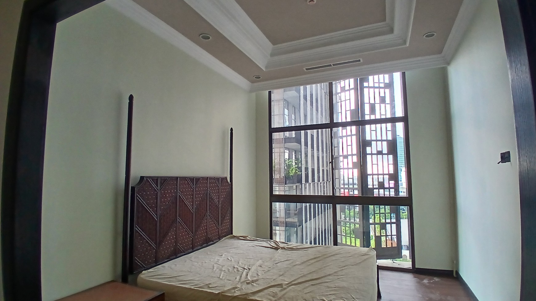 Disewakan Apartment Senopati Suites 3 bedrooms 191 mtr