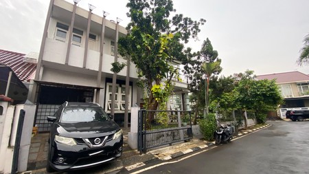 Rumah Asri Siap Huni dengan Hunian Nyaman di Pondok Gede.