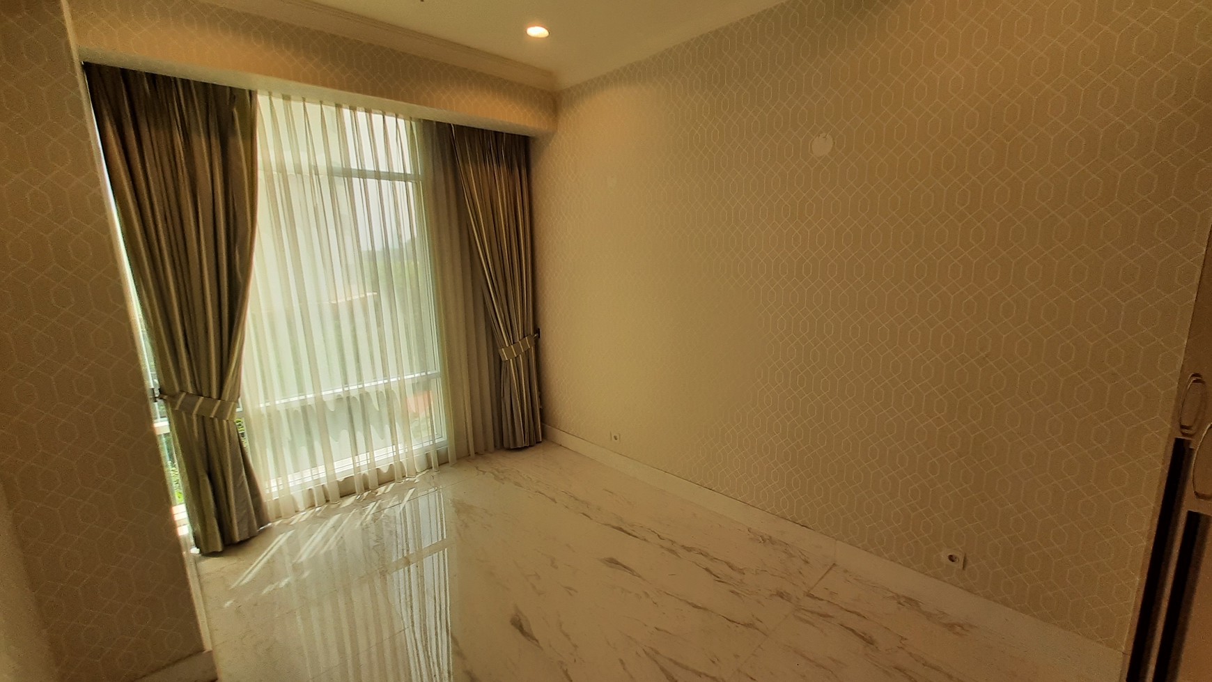 Apartemen Botanica 4BR Tower 3 Grogol Selatan Jaksel