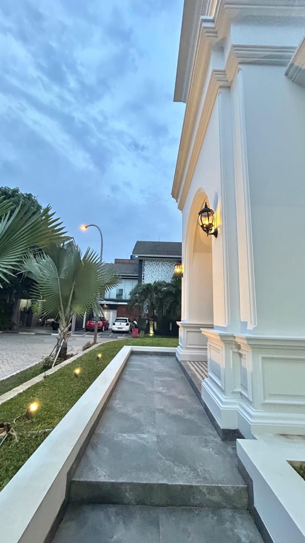 Dijual Rumah Mewah Kebayoran View Bintaro
