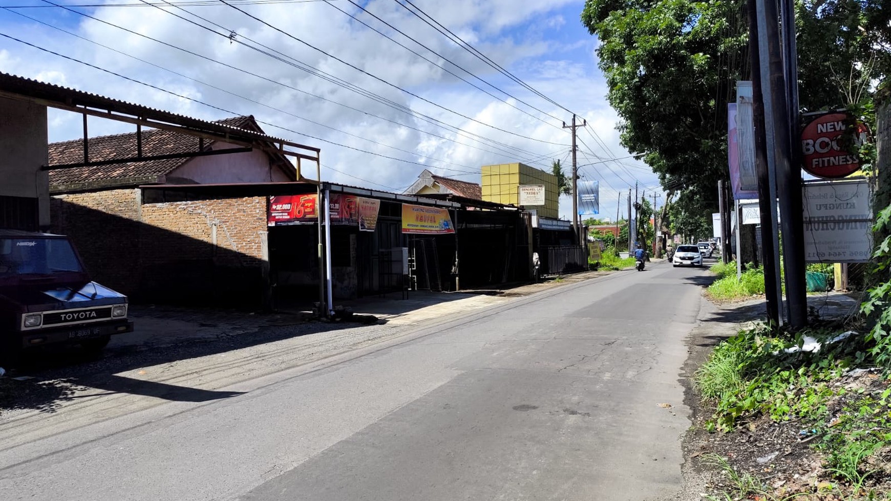 Tanah Luas 722 Meter Persegi Cocok Untuk Usaha Di Jl Kabupaten Sleman