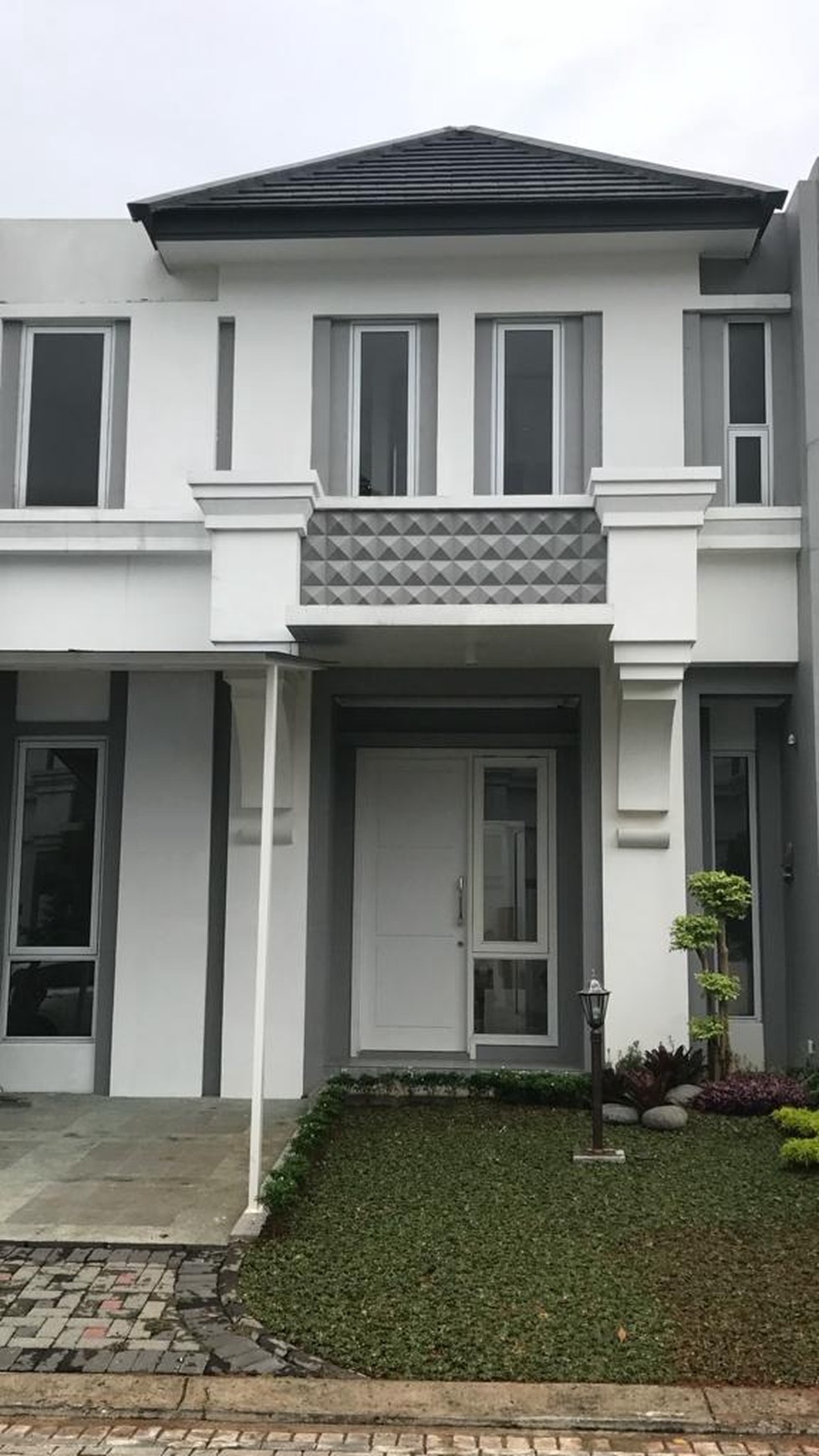 rumah rapi  Eminent cluster Vivacia BSD