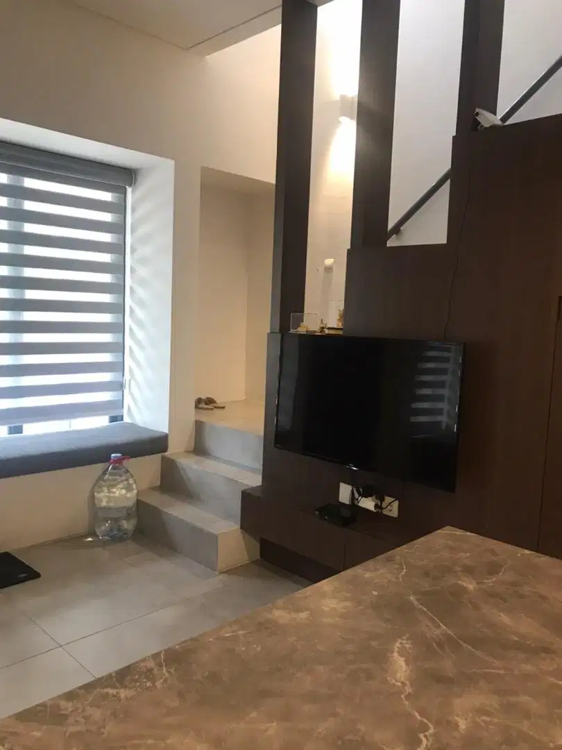 Flash Sale. Rumah modern Freja Suites, BSD