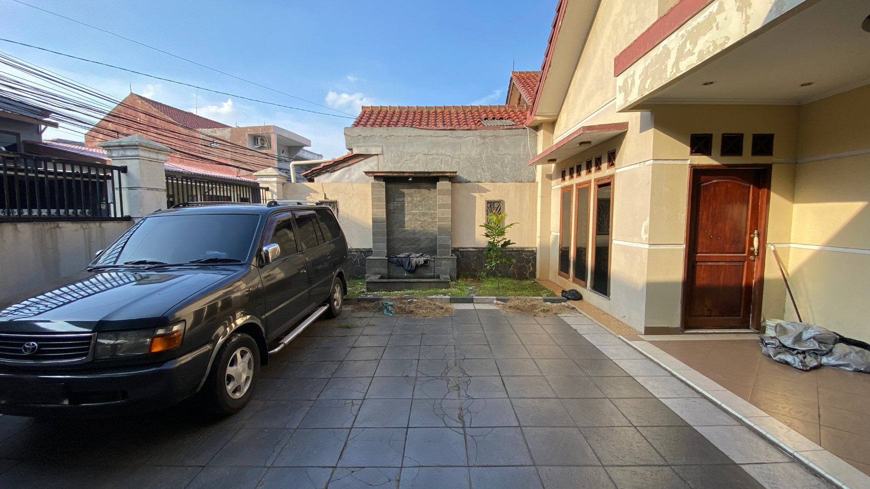 Rumah Hitung Tanah Area Cipete