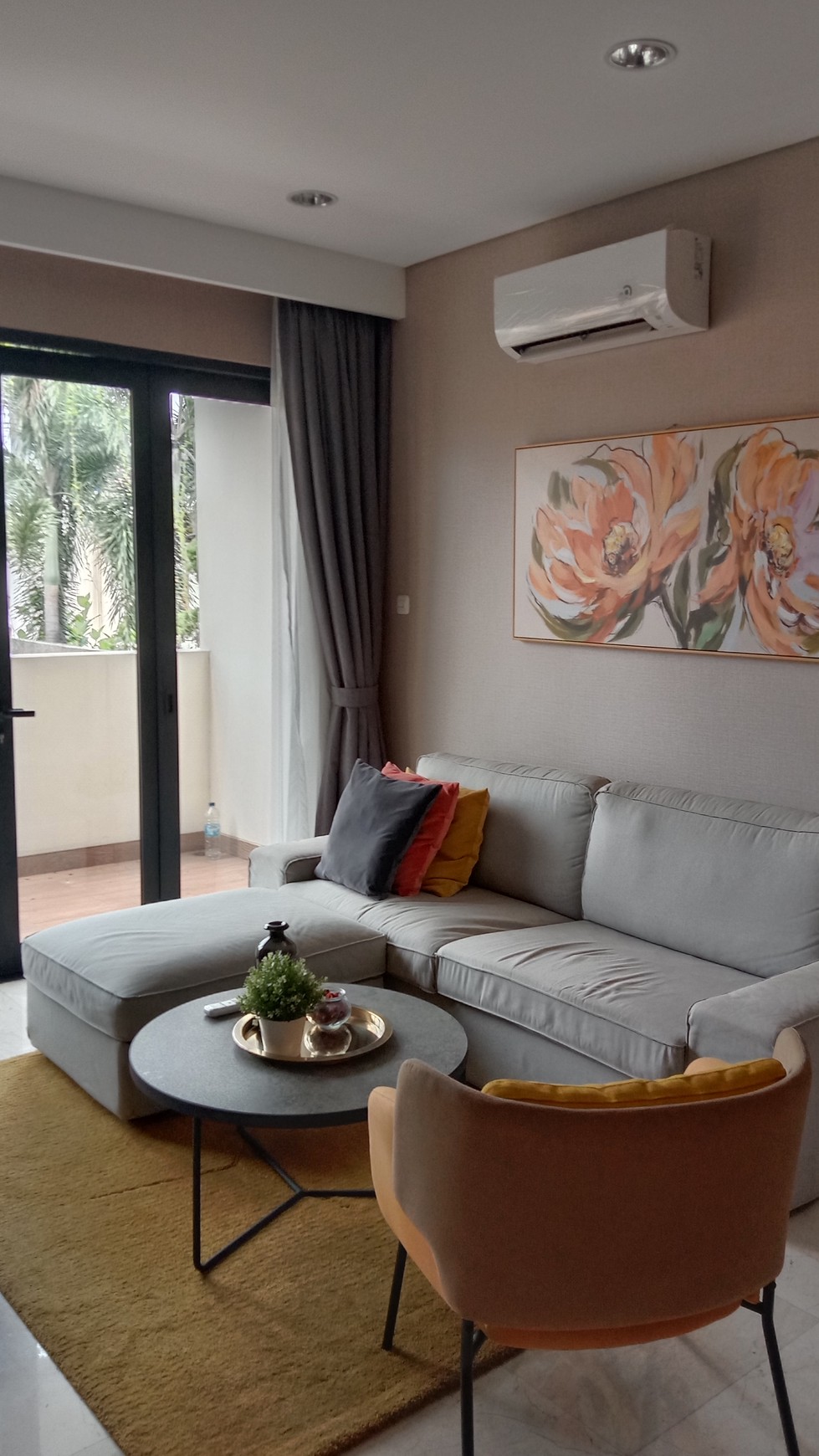 RUMAH TOWNHOUSE MODERN YANG NYAMAN, ASRI DAN STRATEGIS @CILANDAK, JAKARTA SELATAN