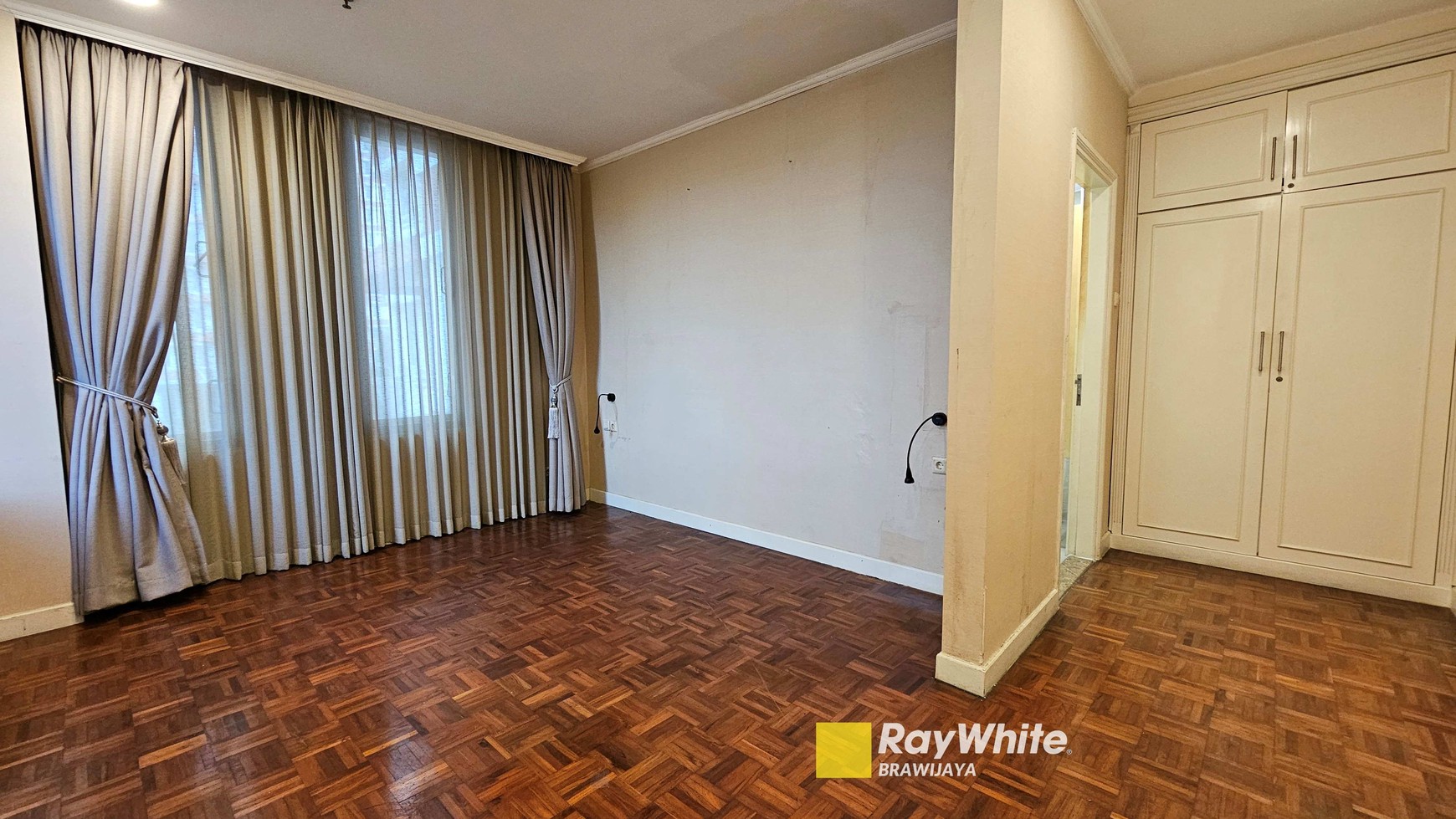 Kondominium Kintamani, Prapanca Raya, Mampang Prapatan, Nuansa Bali, 4 km ke SCBD