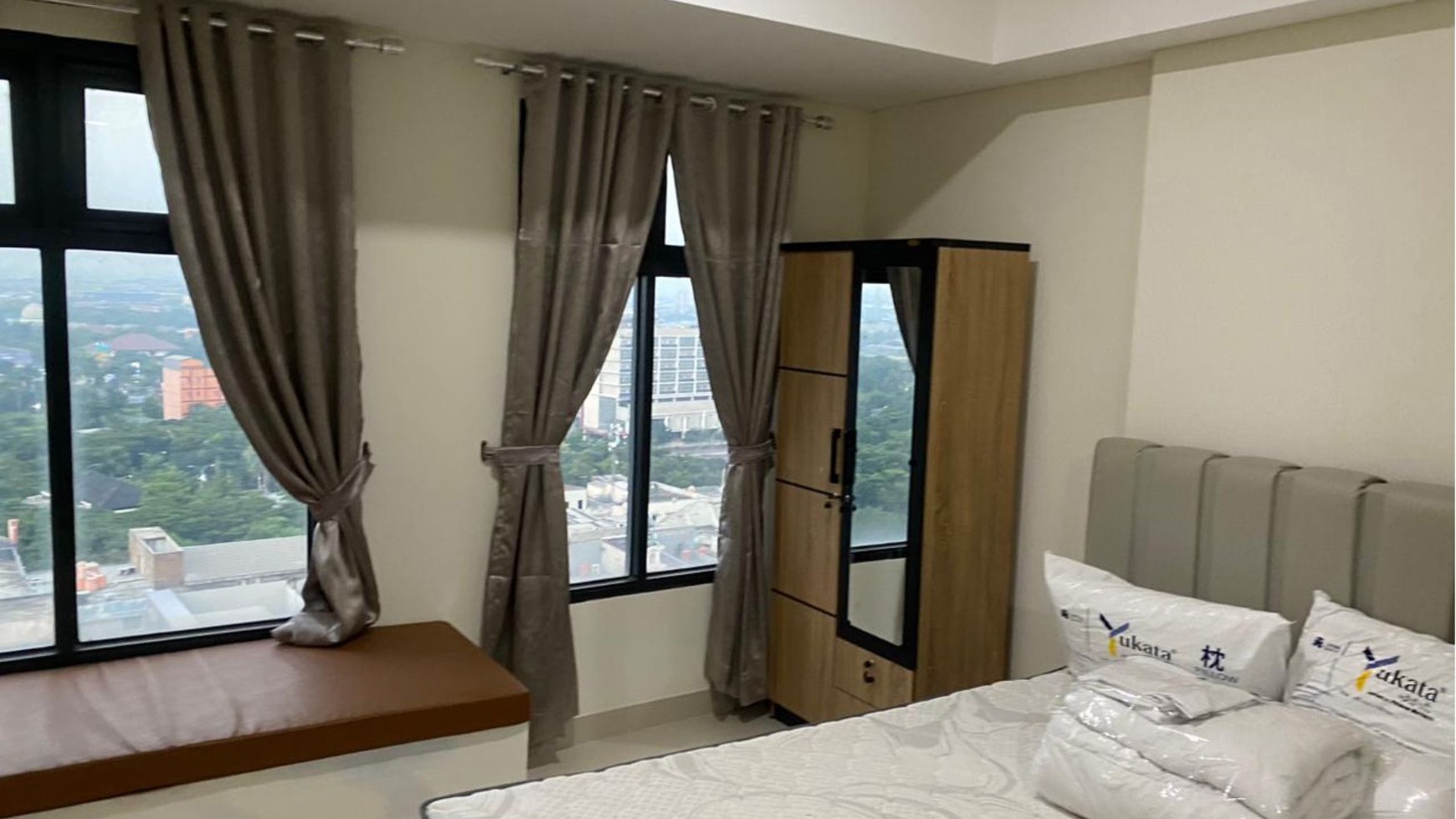 Pollux Chadstone Apartment Cristie Tower with City View [Cikarang-Barat]