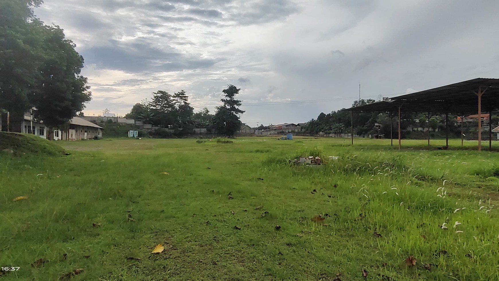 TANAH LUAS 2 HEKTAR DI NARAGONG PINGGIR JALAN BISA UNTUK PABRIK ATAUPUN GUDANG