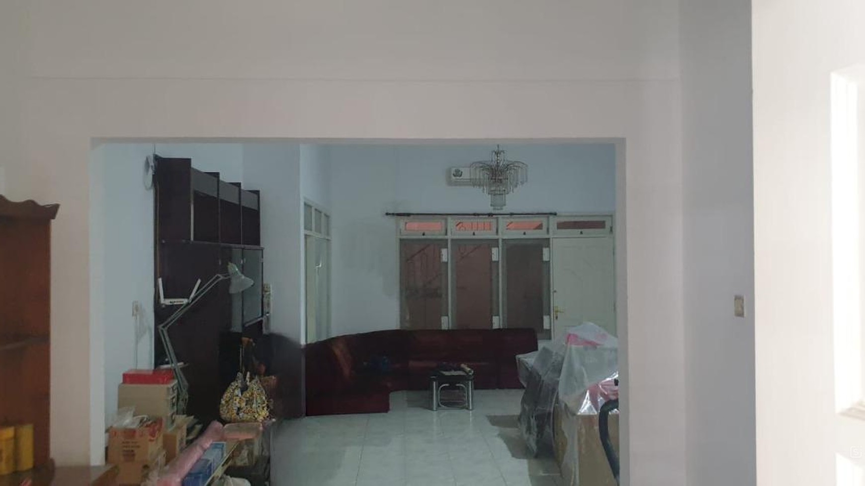 Rumah 2 Carport Kondisi Bagus Darmo Baru Barat