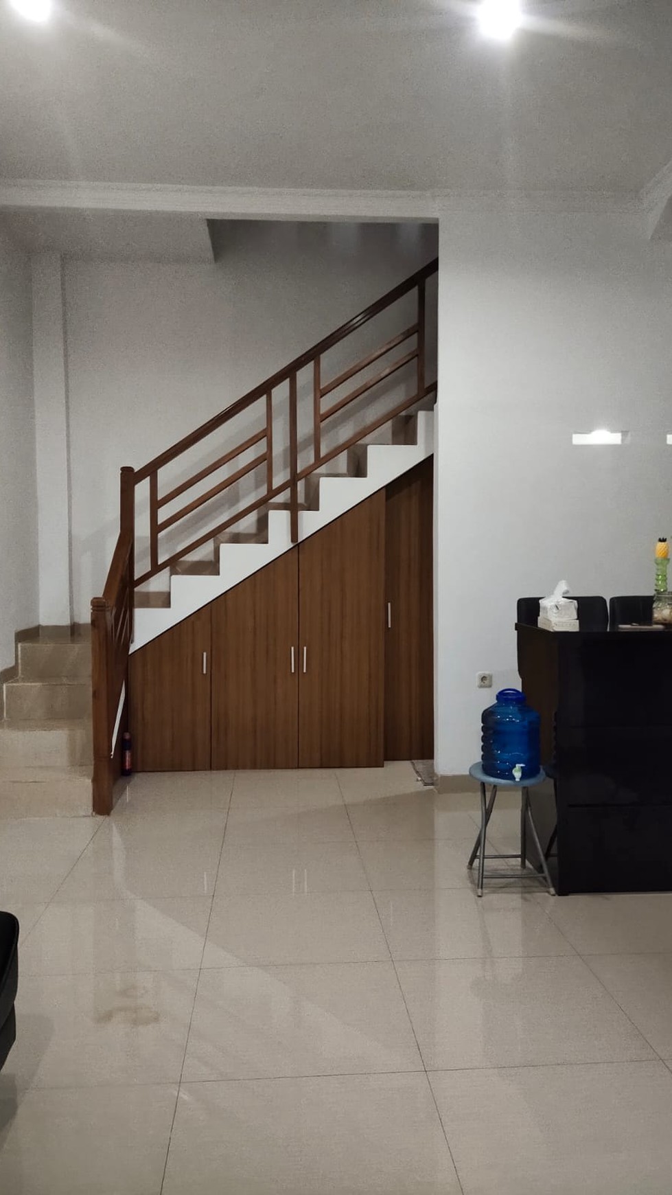 Rumah Bagus 2Lantai Diarea Graha Raya Bintaro, Dekat Gatte Tol Perigi