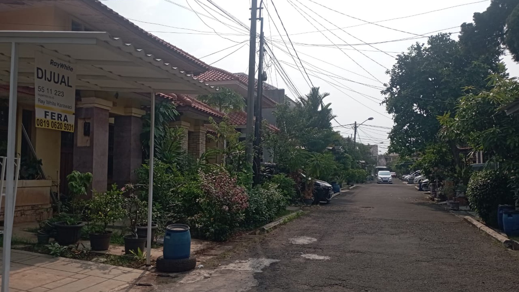 DIjual Rumah Taman Parahyangan Siap Huni Di Lippo Karawaci , Tangerang