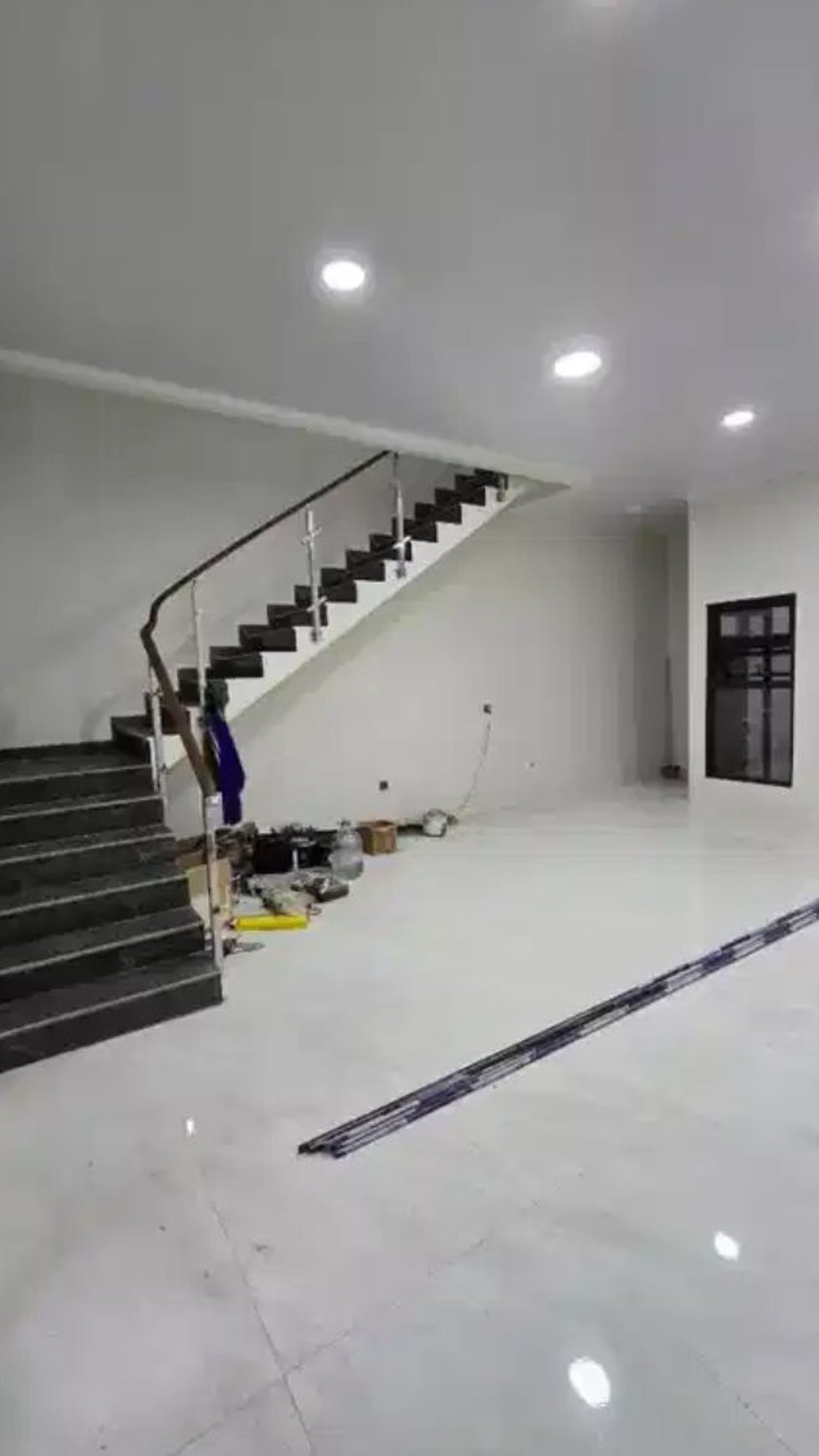 Dijual Rumah Baru Babatan Pantai Surabaya Timur Dekat Raya Kenjeran, Pakuwon City
