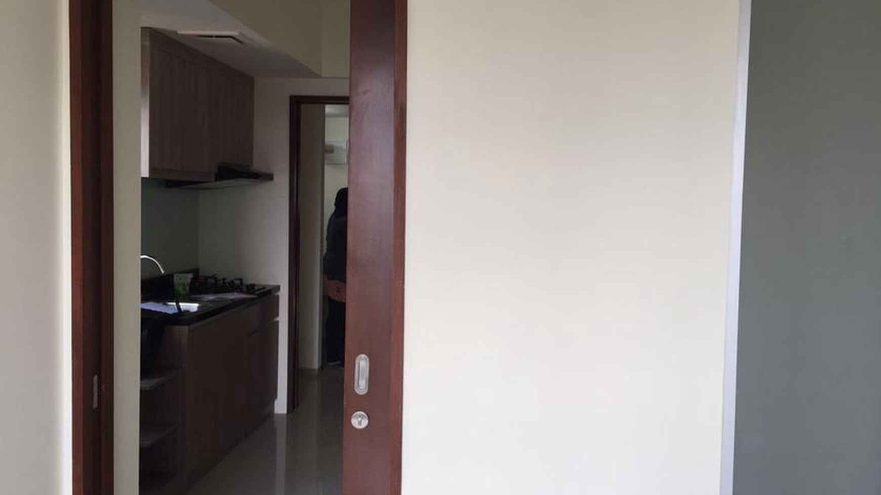 Dijual cepat siap huni Apartemen strategis di The Accent Bintaro Jaya, Bintaro Tangerang Banten 