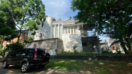 Rumah Cantik  Lokasi Strategis di Perumahan Eksklusif Bintaro Jaya