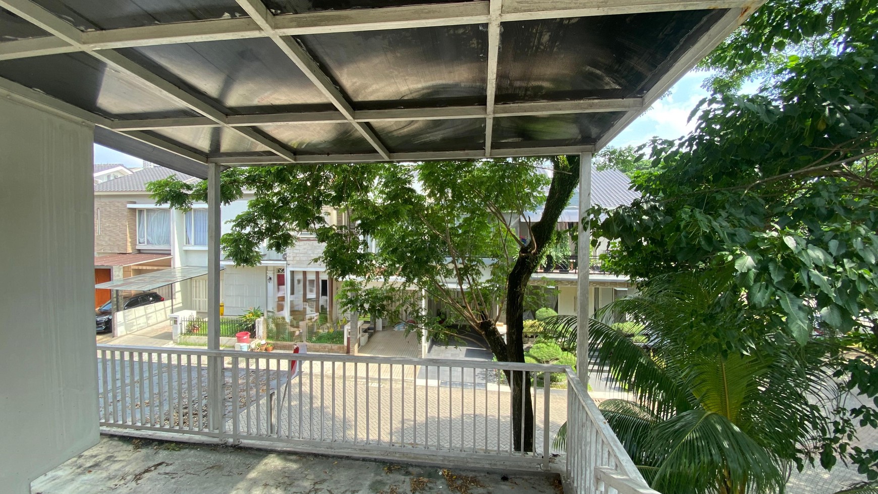 Rumah Cantik Lokasi Strategis di Perumahan Eksklusif Bintaro Jaya