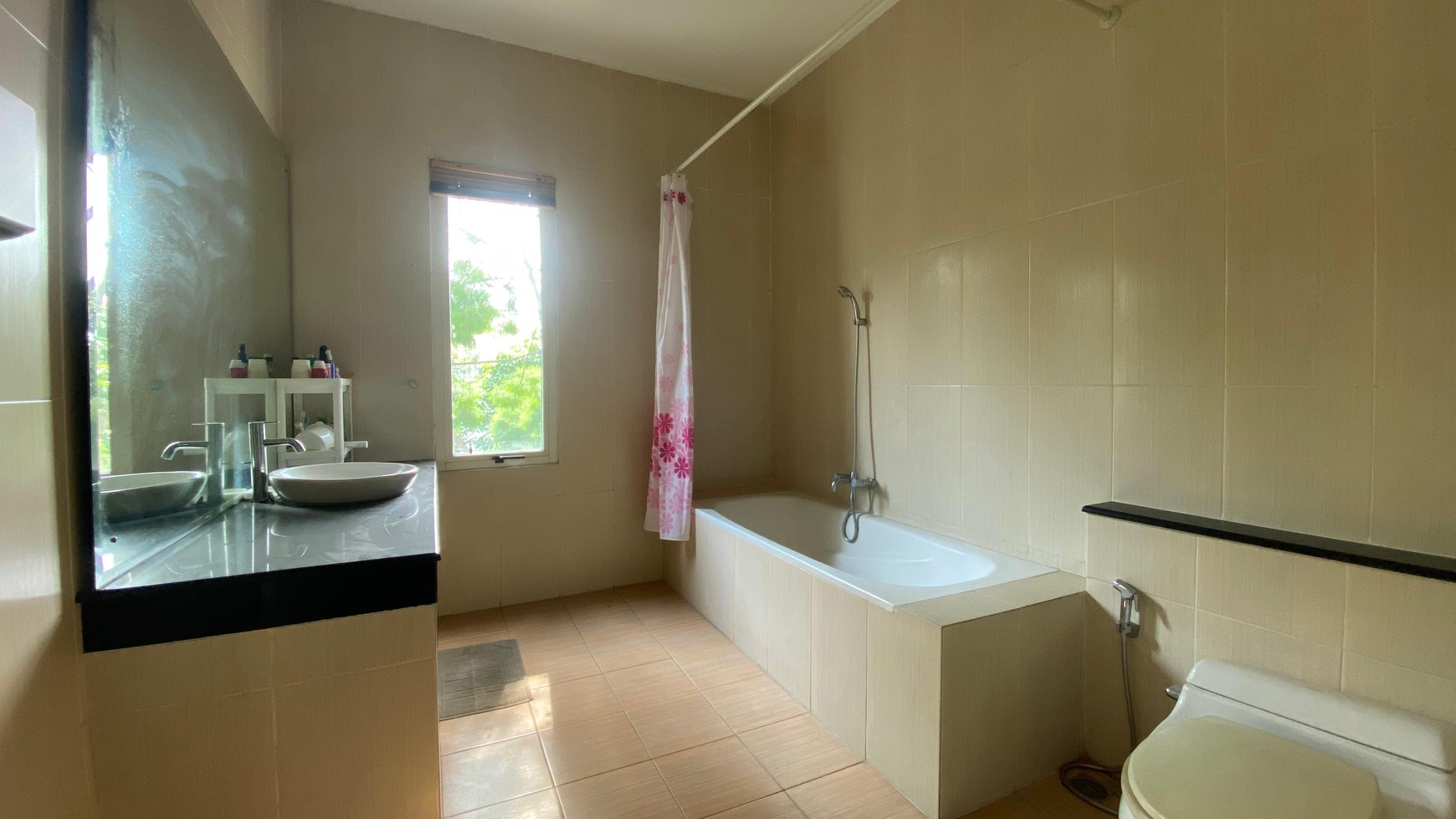 Rumah Cantik Lokasi Strategis di Perumahan Eksklusif Bintaro Jaya