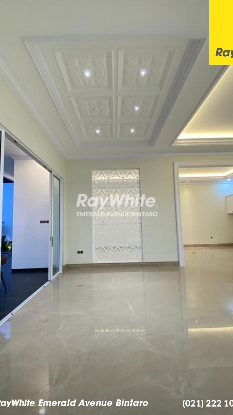 Dijual Cepat rumah mewah,ada kolam renang di Pondok Indah Jakarta Selatan