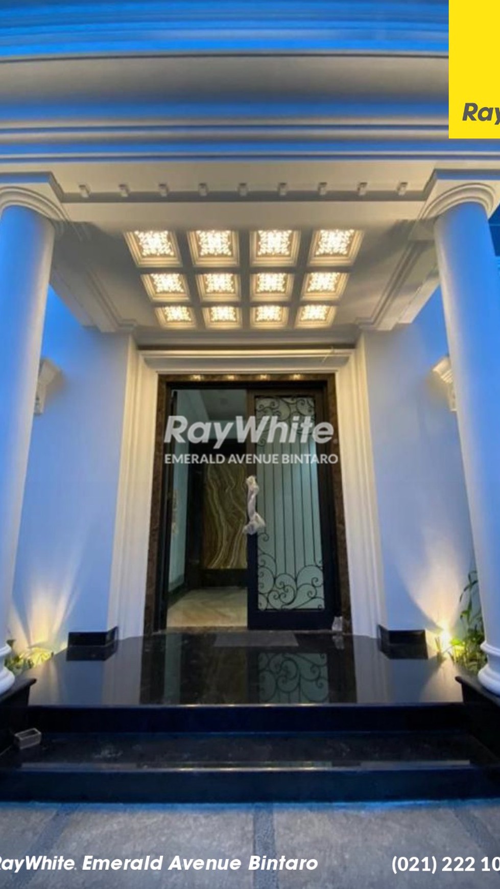 Dijual Cepat rumah mewah,ada kolam renang di Pondok Indah Jakarta Selatan