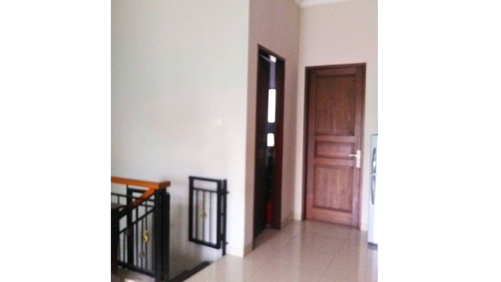 DIJUAL RUMAH 2 LANTAI DI KOMPLEK PANGKALAN JATI