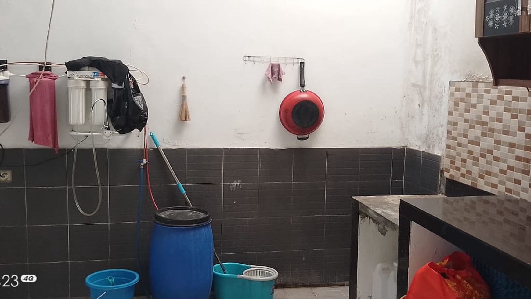 Rumah Hitung Tanah Area Cipete