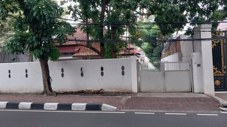 Rumah Siap Huni Di Menteng Jakarta Pusat