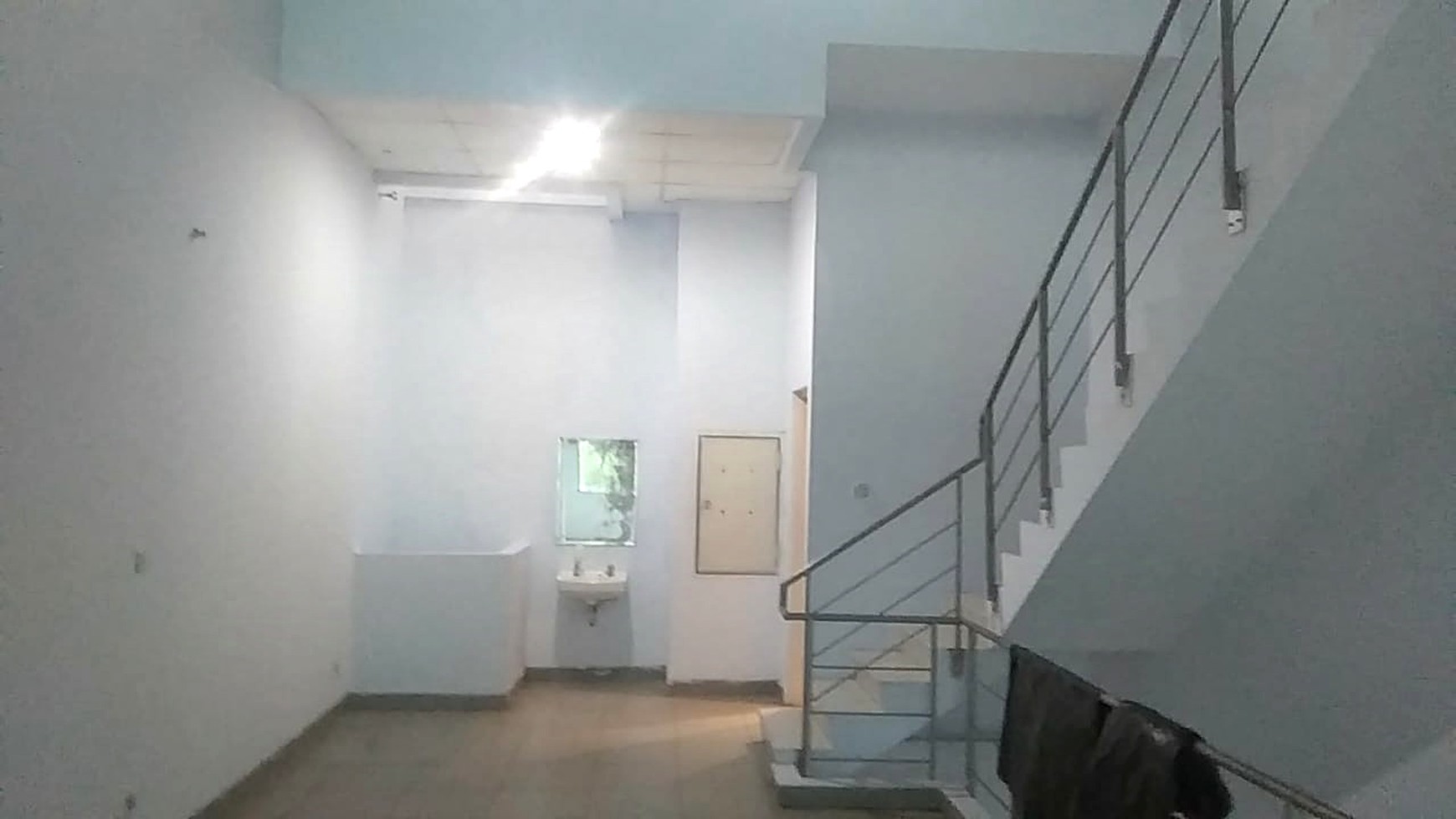 Rent. Ruko 3 lantai di Boulevard Tekno, BSD