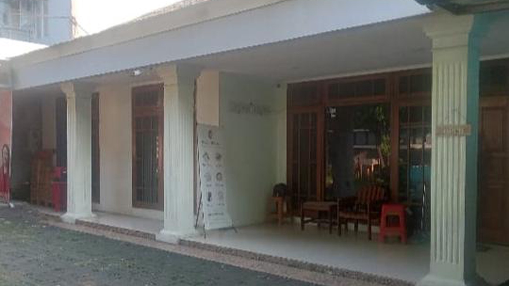  Rumah Tinggal Berikut Rumah Kost di Area Komersial Pengadegan Selatan