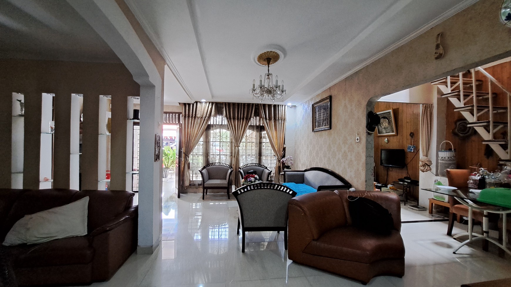 Rumah Hitung Tanah Area Cipete