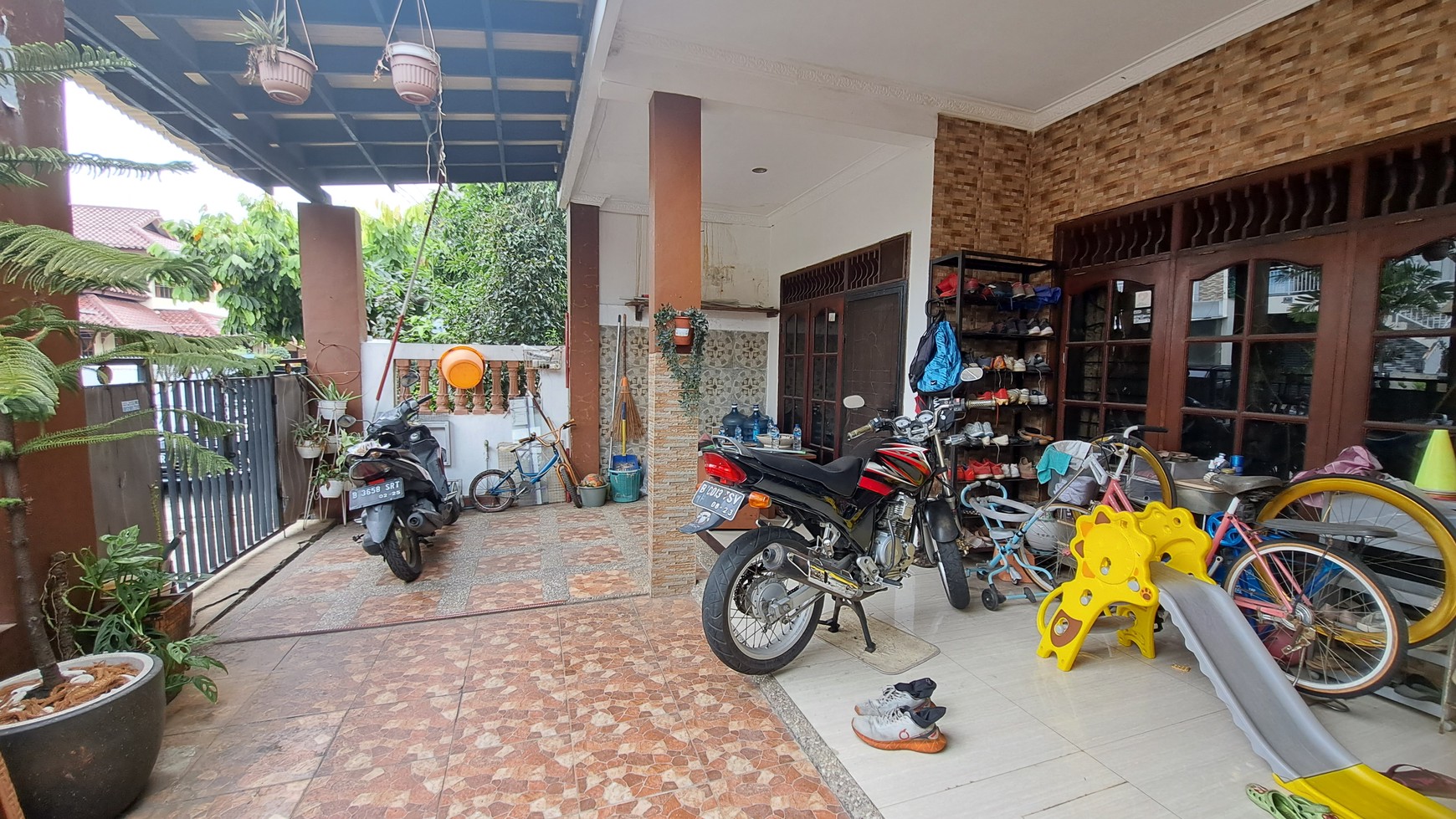 Rumah Hitung Tanah Area Cipete