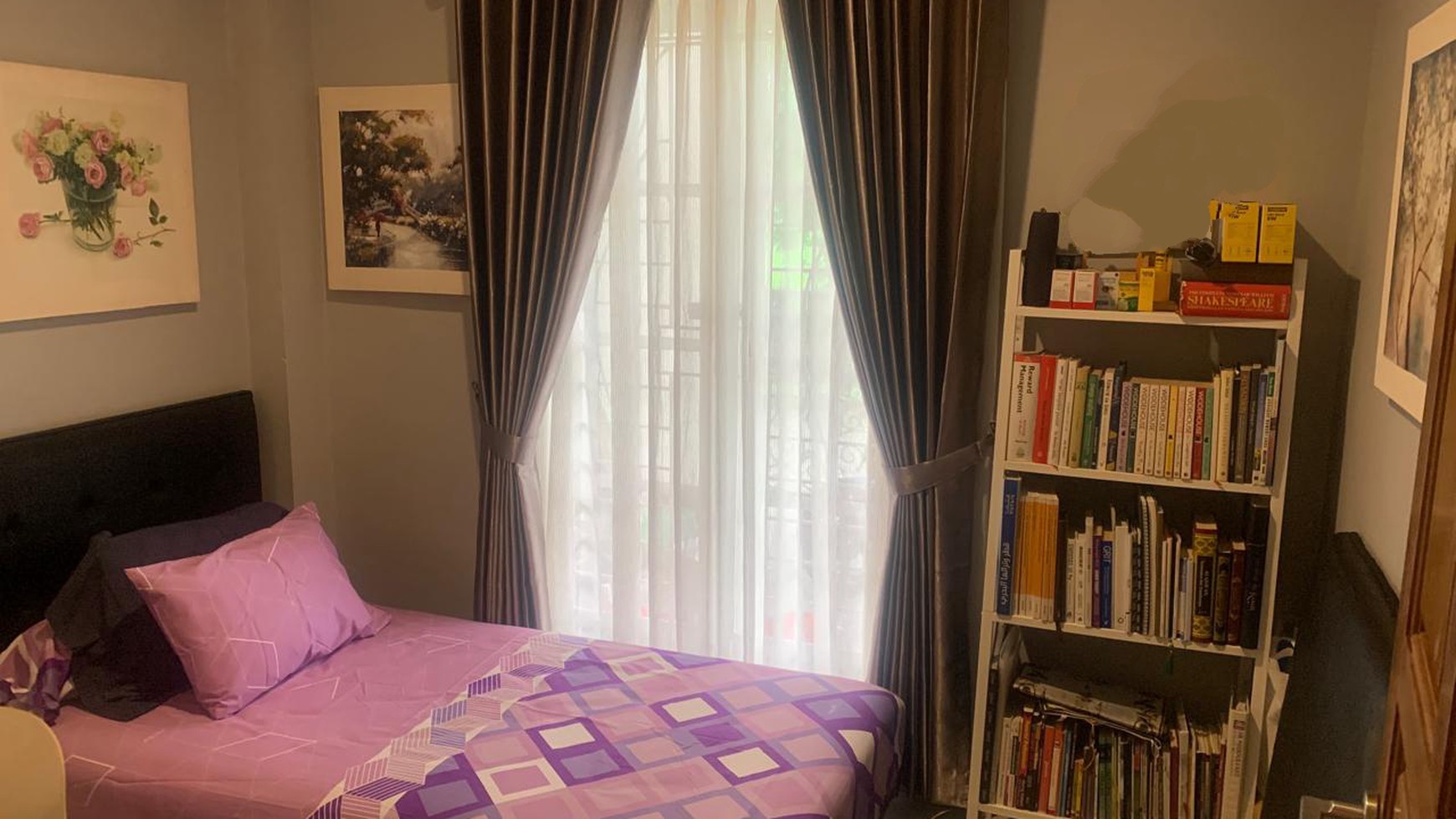 Rumah minimalis siap huni di bintaro