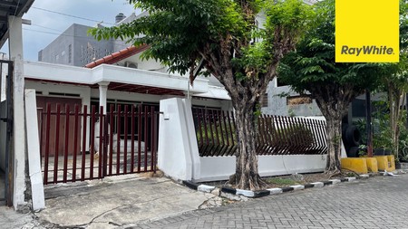 Dijual Rumah SHM di Darmo Permai Selatan Surabaya Barat