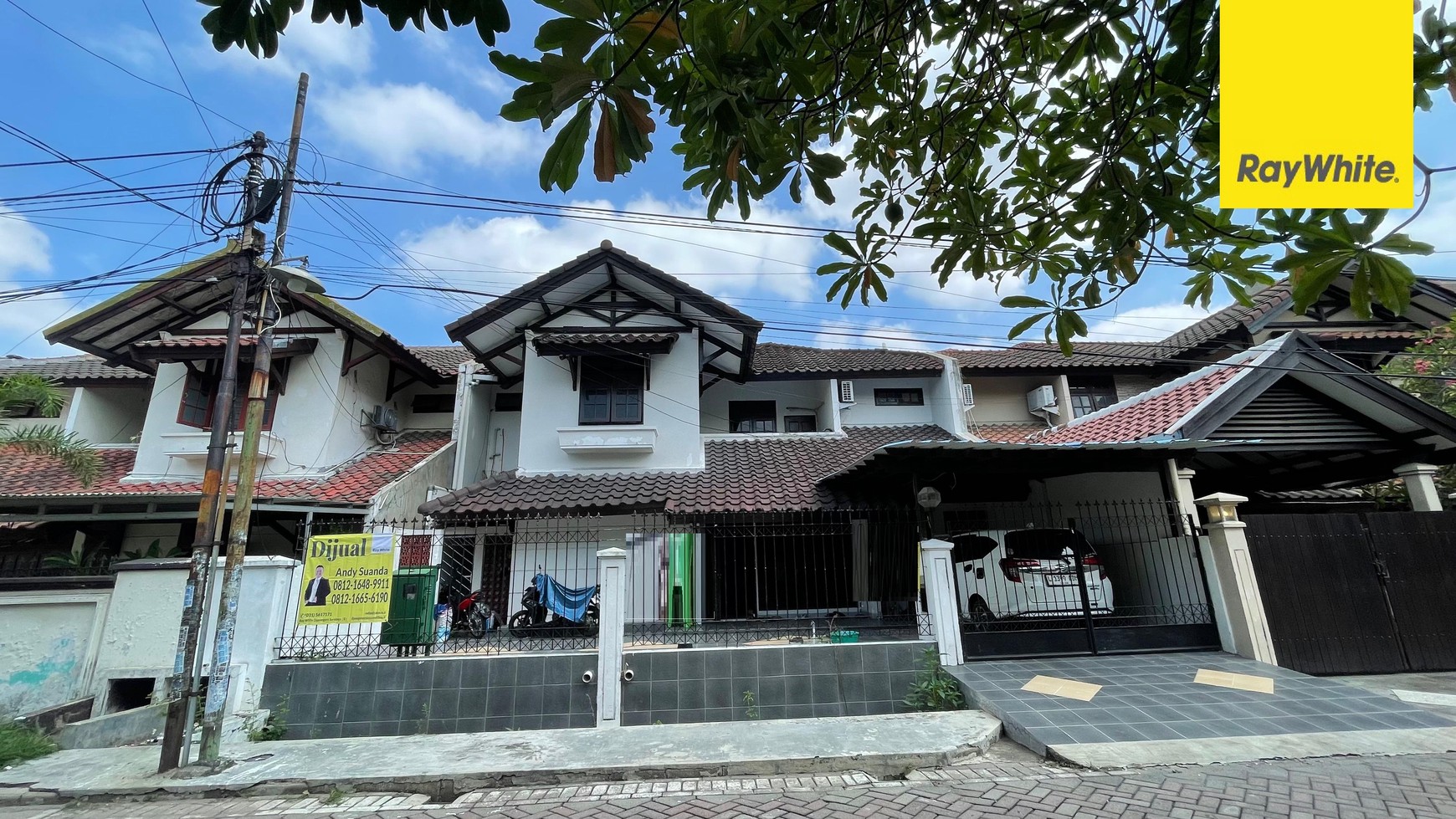 Dijual Rumah 2 lantai di Satelit Utara Sukomanunggal Surabaya