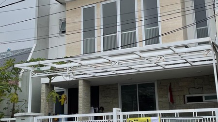 Dijual Rumah SHM di Jln Darmo Indah Barat Surabaya
