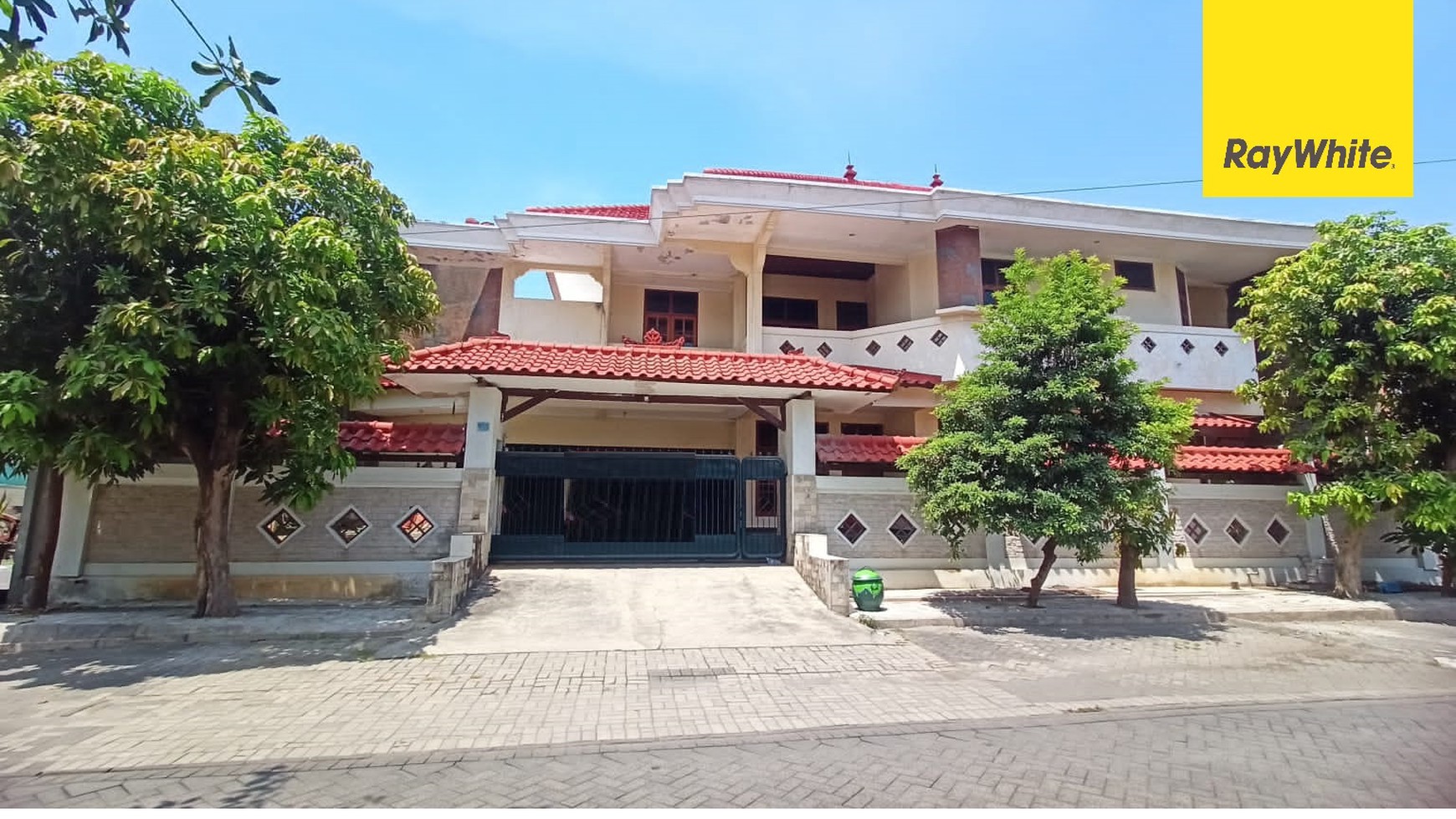 Dijual Rumah Graha Elveka Surabaya